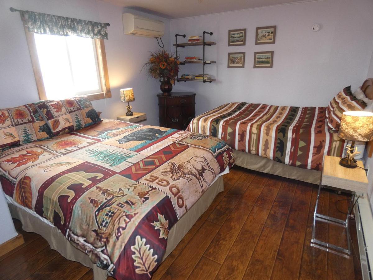 Yellowstone Motel - Adults Only - All Rooms Have Kitchens West Yellowstone Εξωτερικό φωτογραφία